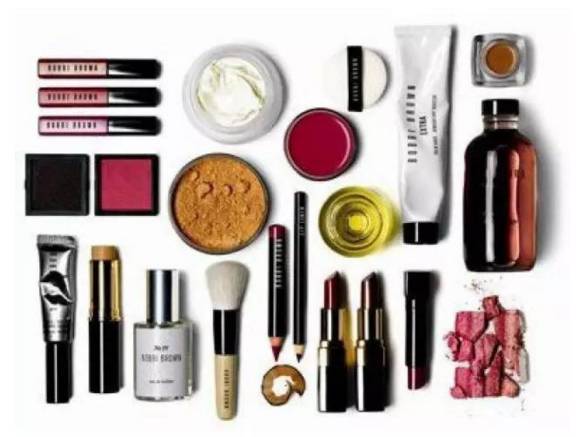 触目惊心！你代购来的‘大牌化妆品’或许产自这里，成本仅几毛钱！